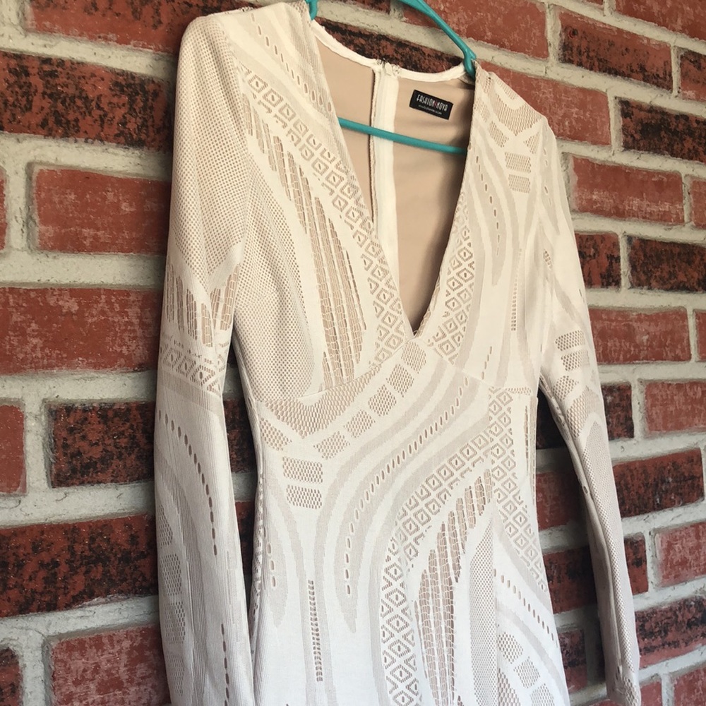 Dress - Picture 2 of 3